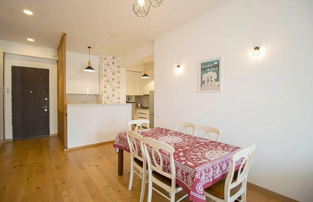 Holiday home Vake Chic 2Br Comfort Home - By Wehost Tbilisi