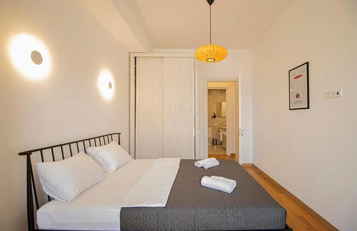 Vake Chic 2Br Comfort Home - By Wehost Tbilisi 0*,